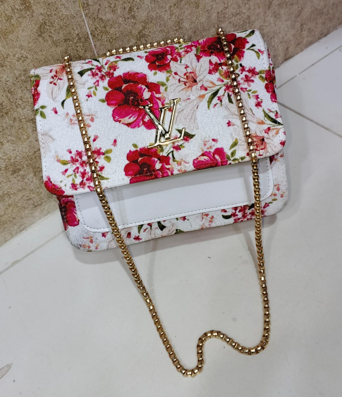 Crossbody bag